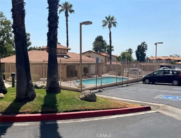 $232,500 | 1365 Crafton Avenue, Unit 1106, Mentone, CA 92359