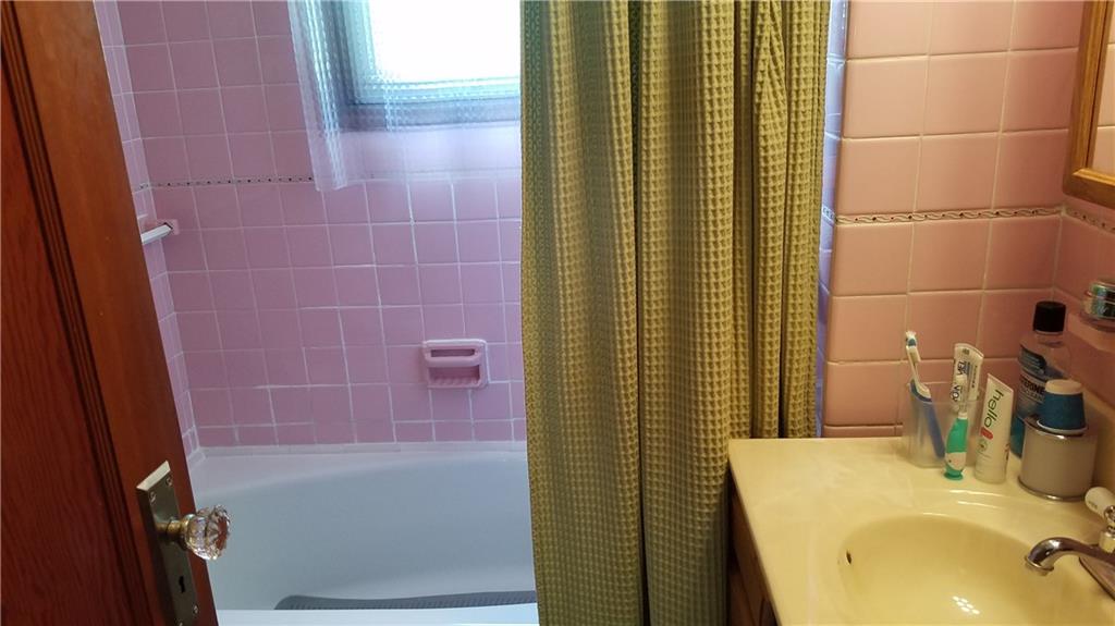225 Wendel Road Irwin, PA 15642 - Photo 12 of 24