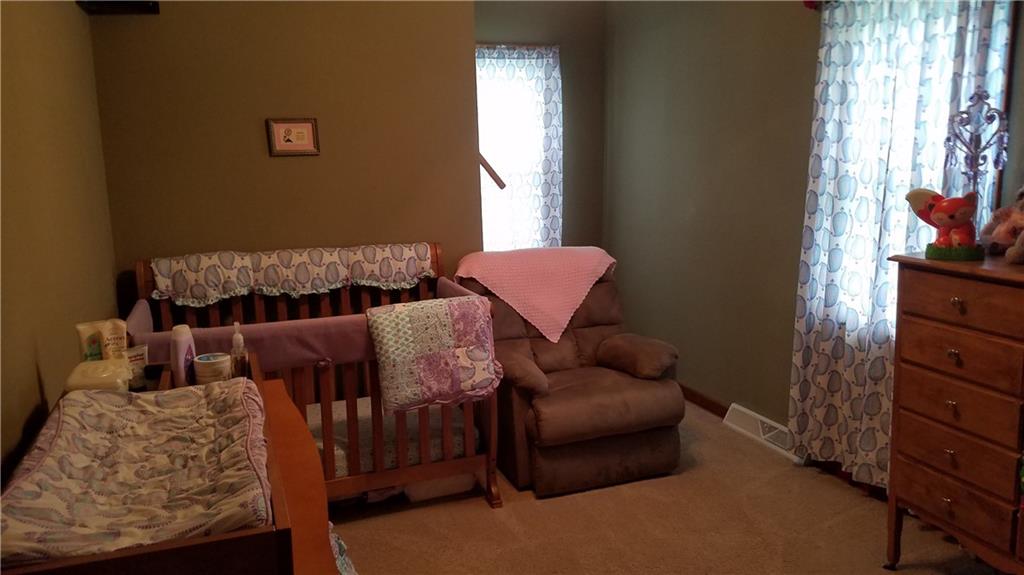 225 Wendel Road Irwin, PA 15642 - Photo 15 of 24