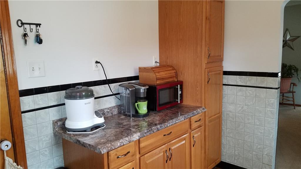 225 Wendel Road Irwin, PA 15642 - Photo 8 of 24