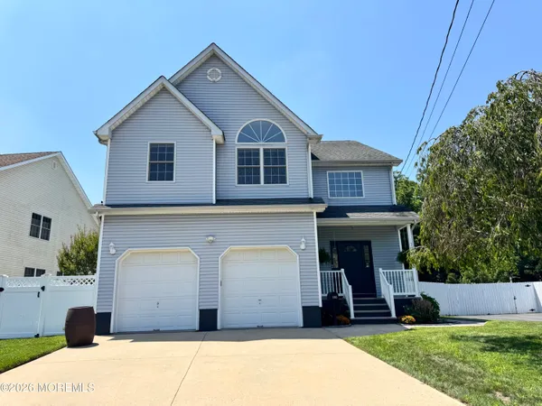 $5,000 | 196 South Street, Eatontown, NJ 07724
