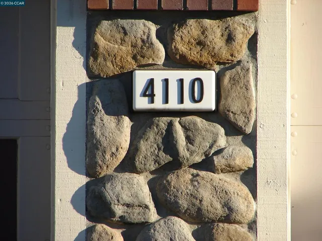 $1,650,000 | 4110-4110 Forest Hill Court, Hayward, CA 94542