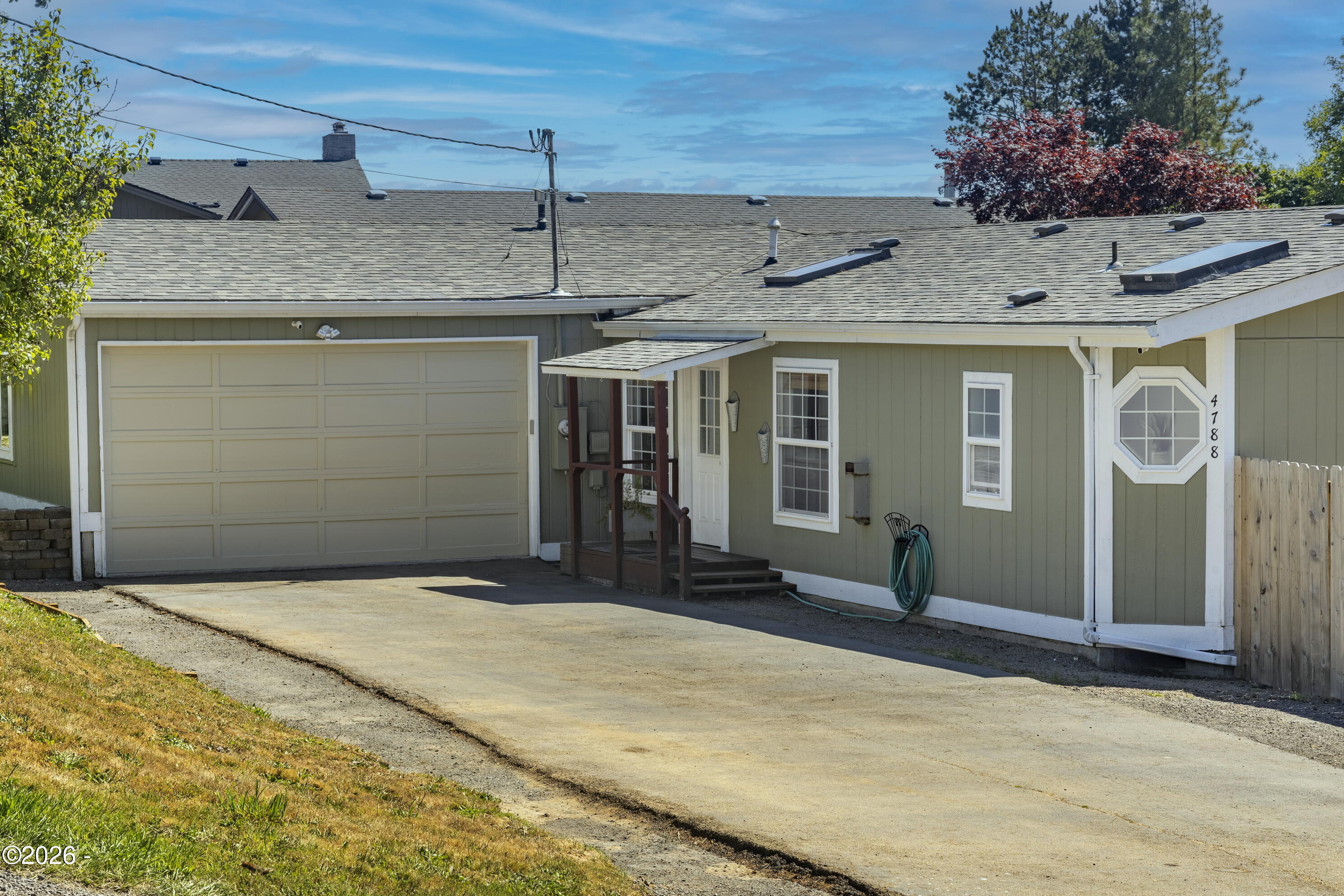 4788 Northeast Neotsu Drive Neotsu, OR 97364 - Photo 3 of 41
