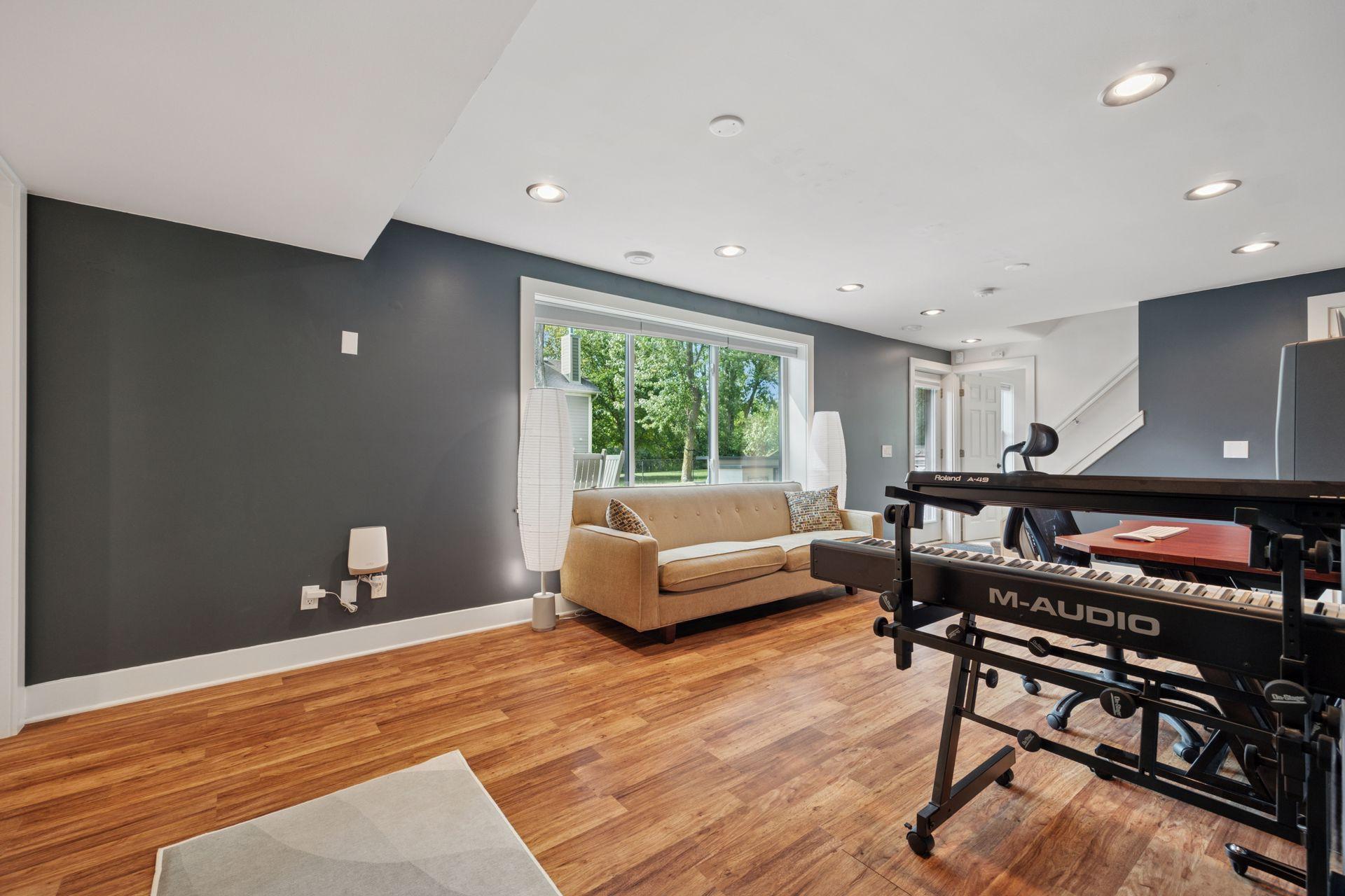11408 Oberlin Road Minnetonka, MN 55305 - Photo 24 of 51 Gallery Image 24