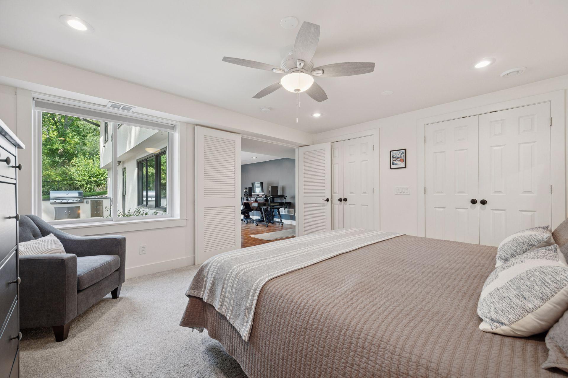 11408 Oberlin Road Minnetonka, MN 55305 - Photo 30 of 51 Gallery Image 30