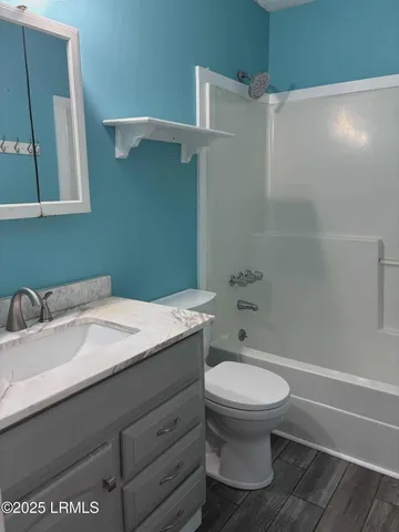 $1,950 | 1508 Sycamore Street, Beaufort, SC 29902