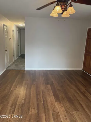 $1,950 | 1508 Sycamore Street, Beaufort, SC 29902