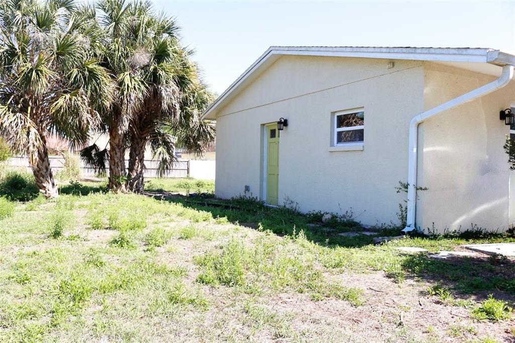 1610 2nd Street Southeast Ruskin, FL 33570 - Photo 16 of 18