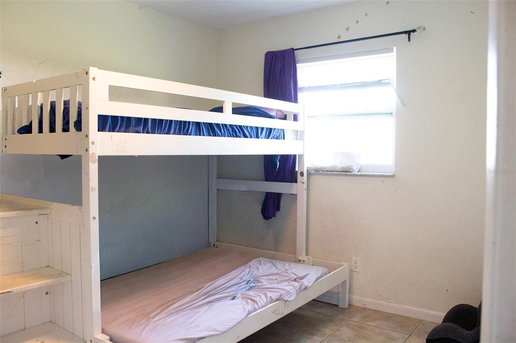 1610 2nd Street Southeast Ruskin, FL 33570 - Photo 10 of 18