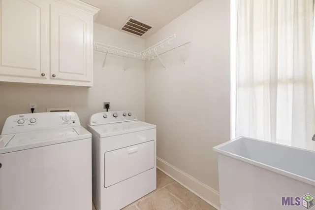 $1,375,000 | 33075 Rivergate Circle, Springfield, LA 70462