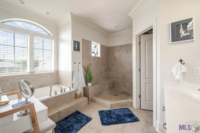 $1,375,000 | 33075 Rivergate Circle, Springfield, LA 70462