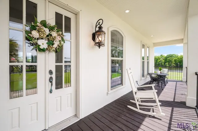 $1,375,000 | 33075 Rivergate Circle, Springfield, LA 70462