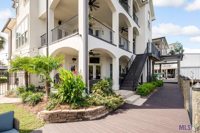 $1,375,000 | 33075 Rivergate Circle, Springfield, LA 70462
