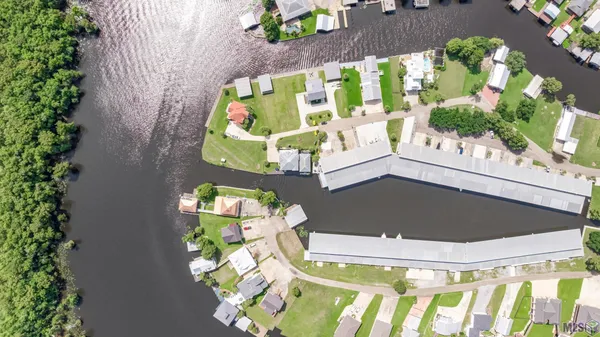 $1,250,000 | 33075 Rivergate Circle, Springfield, LA 70462
