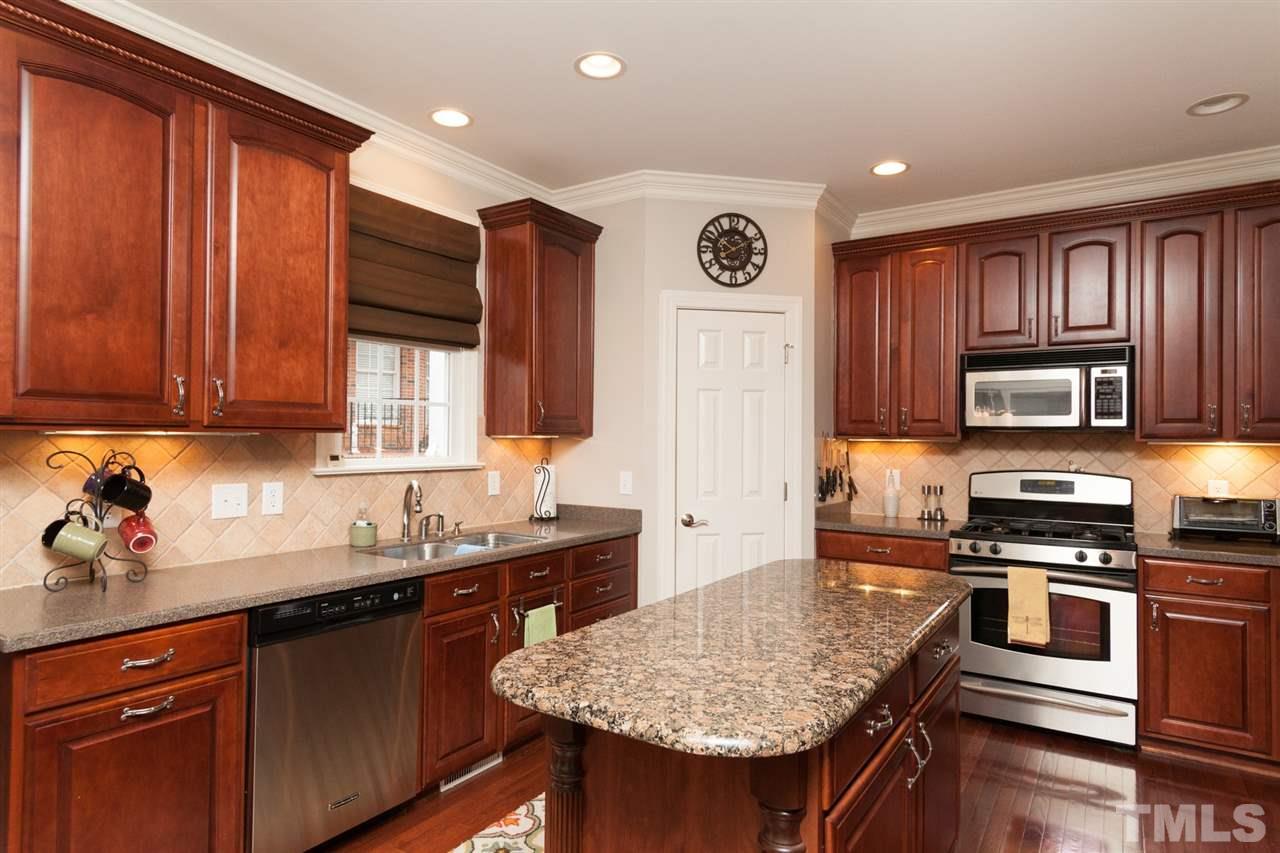 7350 Fontana Ridge Lane Raleigh, NC 27613 - Photo 9 of 25