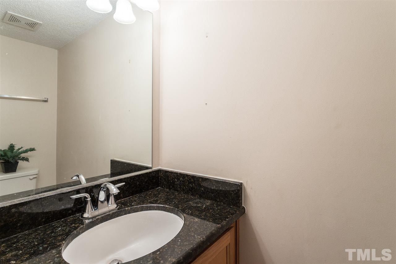 213 Inkster Cove Raleigh, NC 27603 - Photo 19 of 29