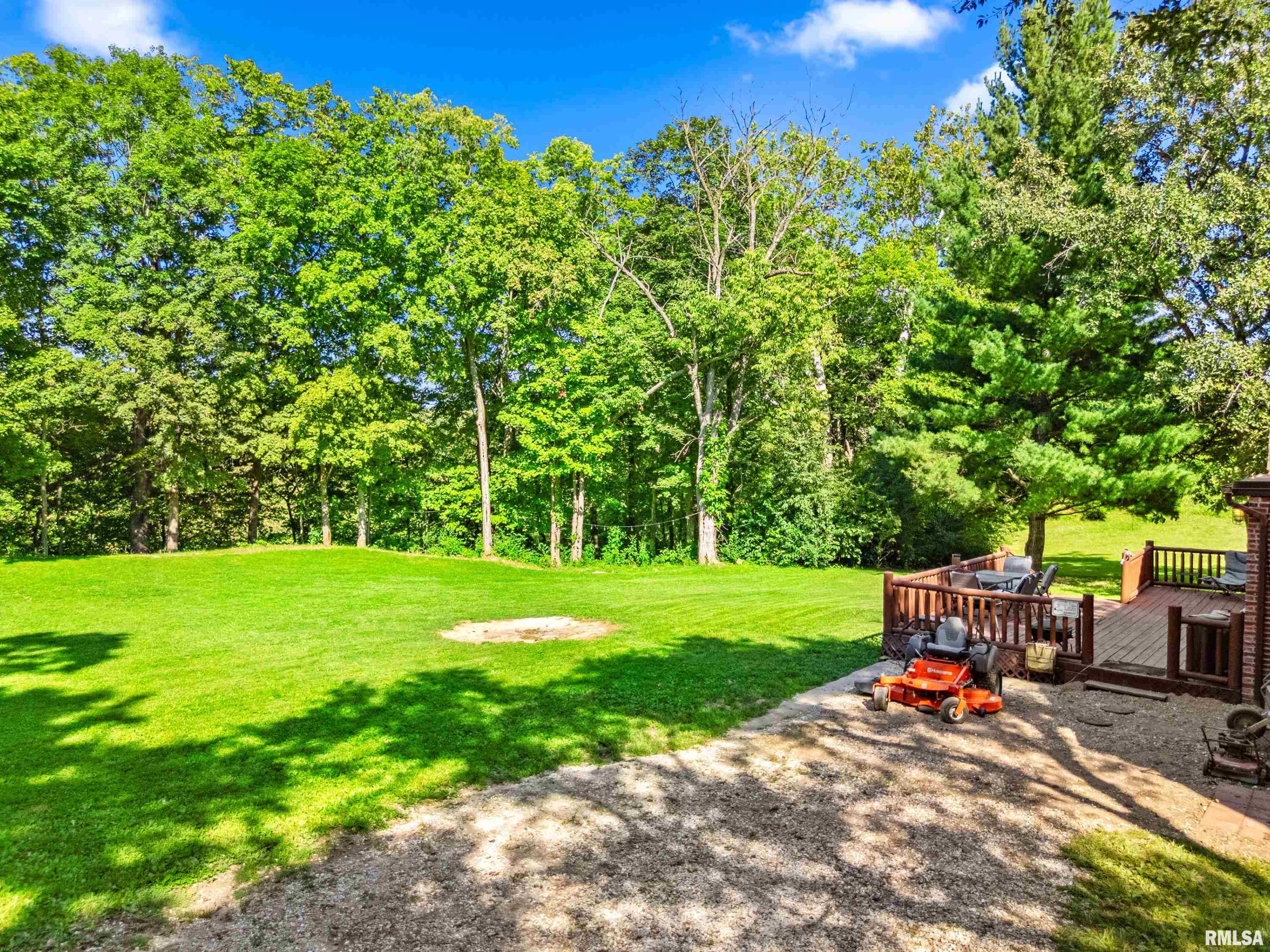 22529 North Creek Road Canton, IL 61520 - Photo 8 of 29 Gallery Image 8