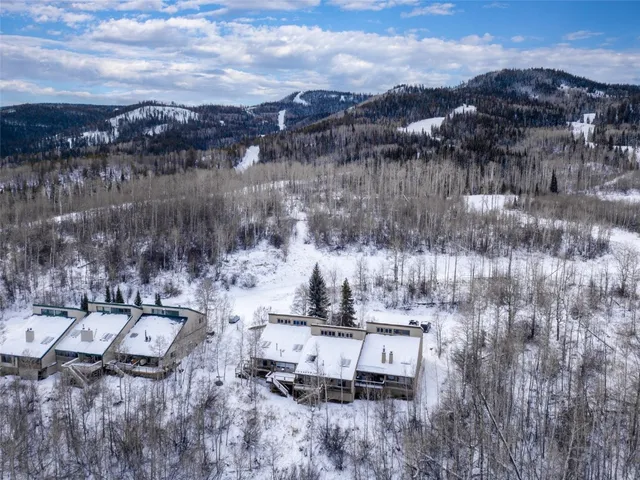 a view of a lake view