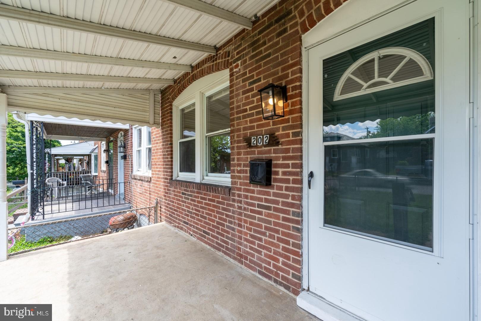 202 West Edgevale Road Brooklyn, MD 21225 - Photo 2 of 32