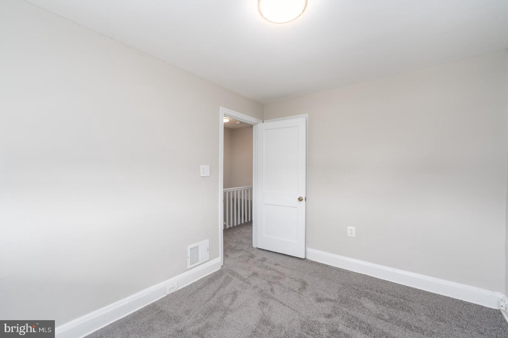 202 West Edgevale Road Brooklyn, MD 21225 - Photo 27 of 32
