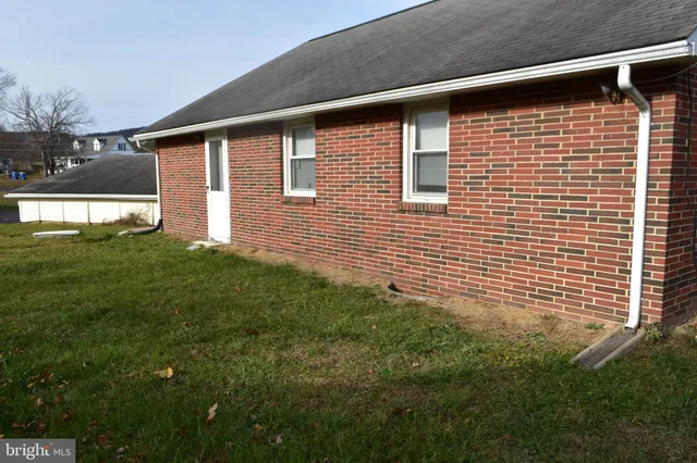 $2,000 | 25 Sunset Drive, Mechanicsburg, PA 17050