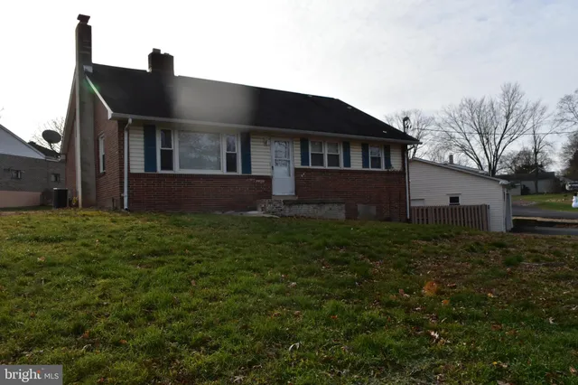 $2,000 | 25 Sunset Drive, Mechanicsburg, PA 17050