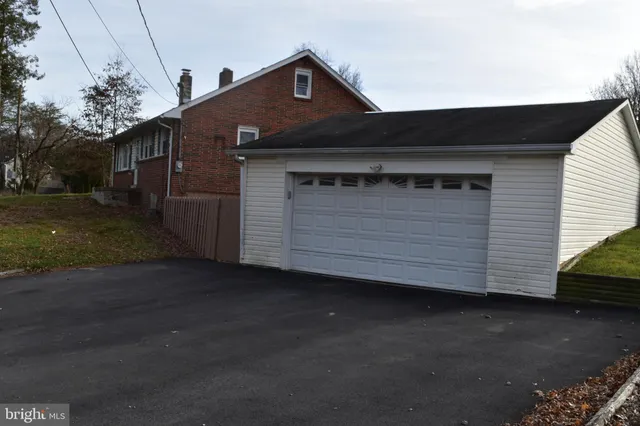 $2,000 | 25 Sunset Drive, Mechanicsburg, PA 17050