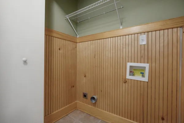 $224,000 | 1824 Crossflower Cove, Unit 94, Germantown, TN 38138