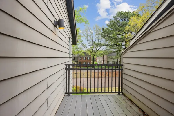 $224,000 | 1824 Crossflower Cove, Unit 94, Germantown, TN 38138