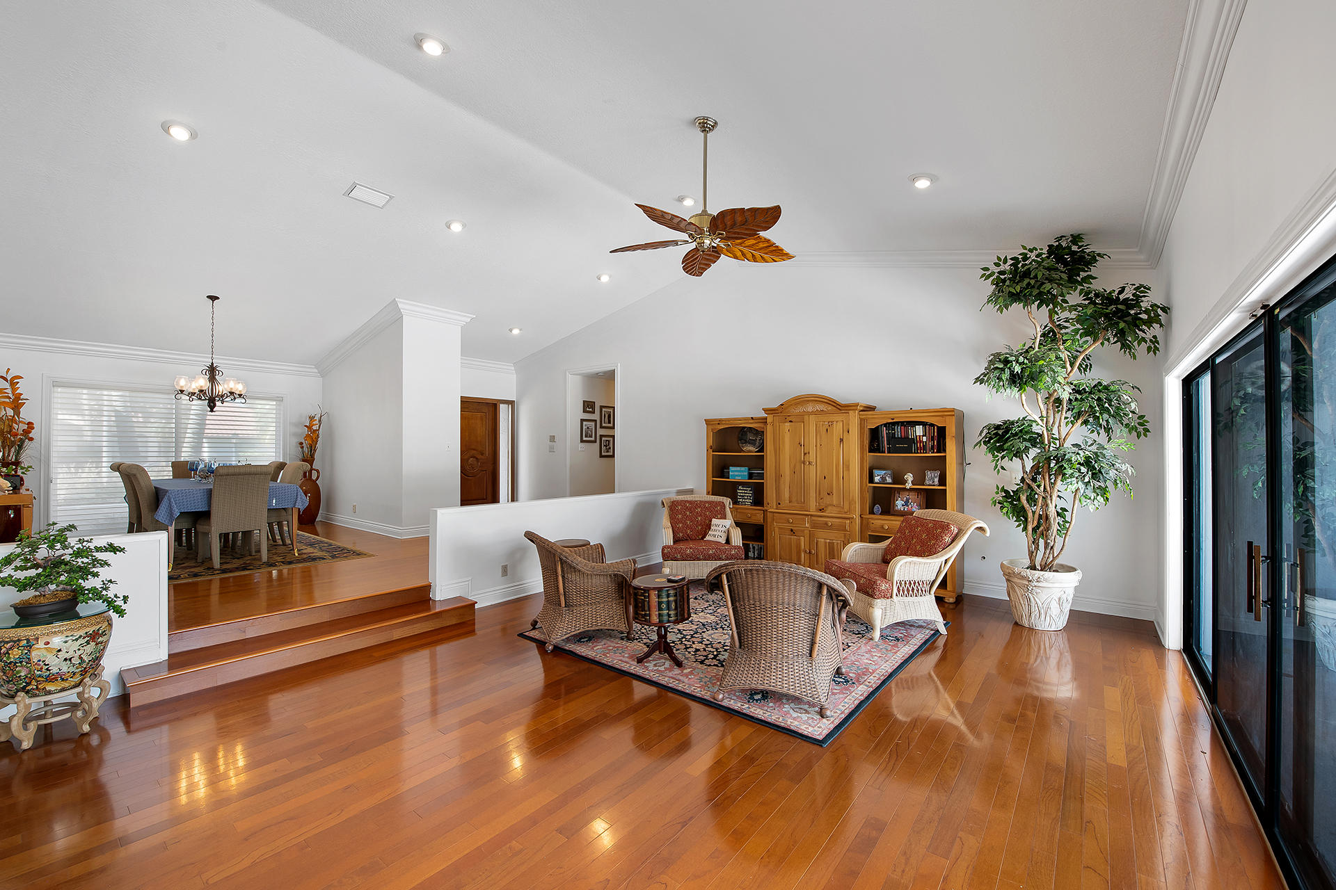 1981 Northwest 25th Street Boca Raton, FL 33431 - Photo 5 of 42 DSC_0523