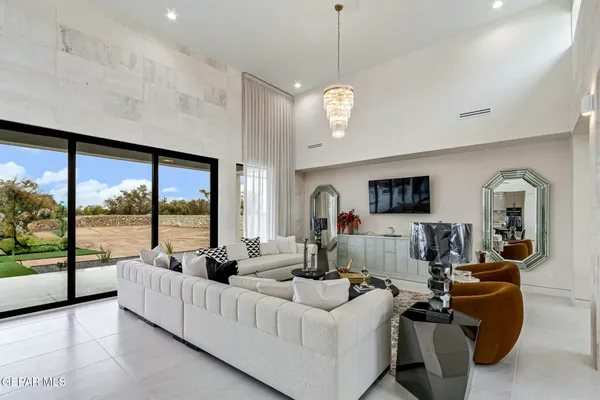 $1,299,999 | 406 Del Rio View Drive, El Paso, TX 79932