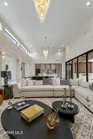 $1,299,999 | 406 Del Rio View Drive, El Paso, TX 79932