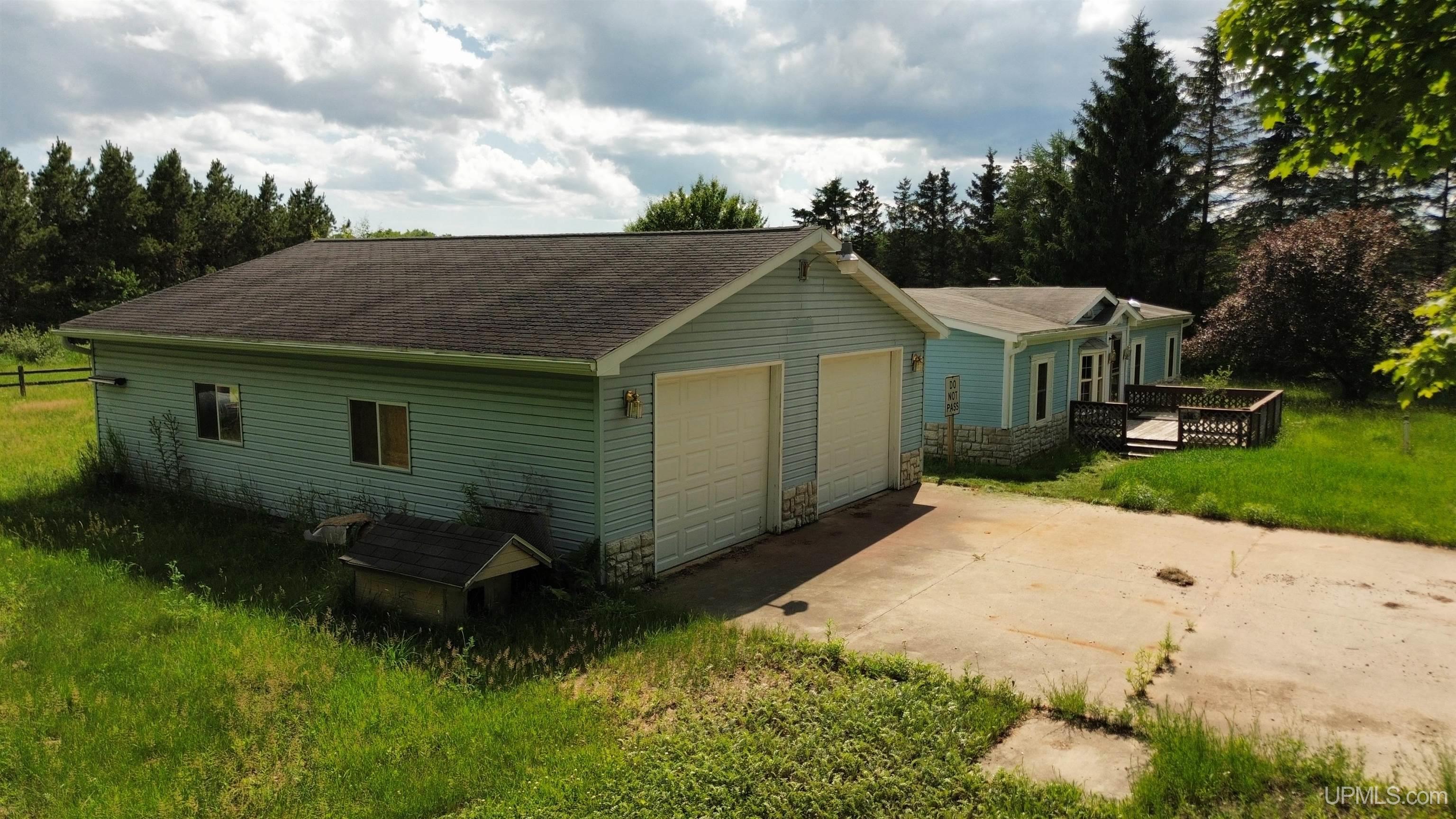11689 Advent Road Cooks, MI 49817 - Photo 4 of 54