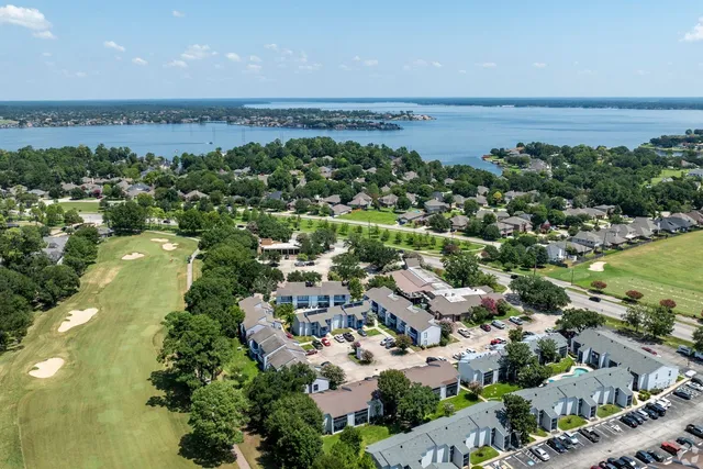 $899 | 13151 Walden Road, Unit 211, Montgomery, TX 77356