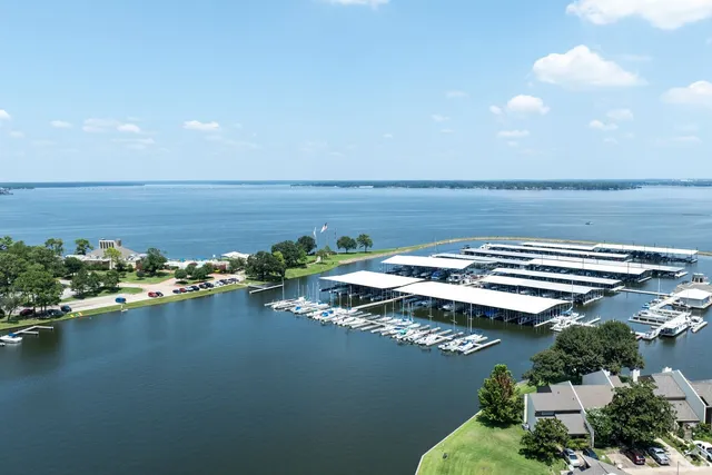 $899 | 13151 Walden Road, Unit 211, Montgomery, TX 77356