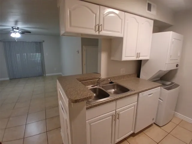 $899 | 13151 Walden Road, Unit 211, Montgomery, TX 77356