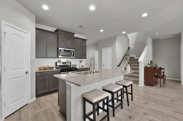 $305,000 | 2254 Strong Horse Drive, Conroe, TX 77301