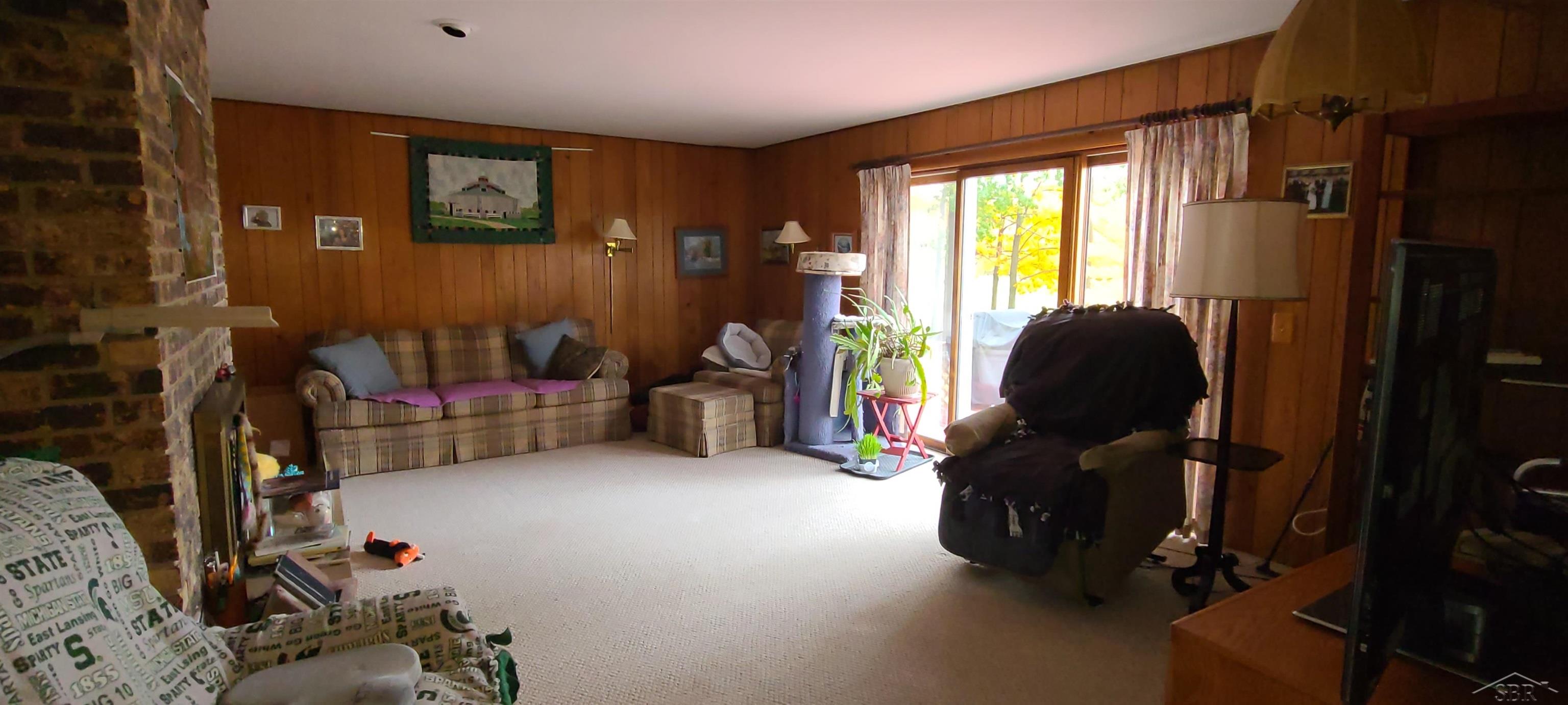 5969 Frankenmuth Road Vassar, MI 48768 - Photo 16 of 45 50093529-15.JPG