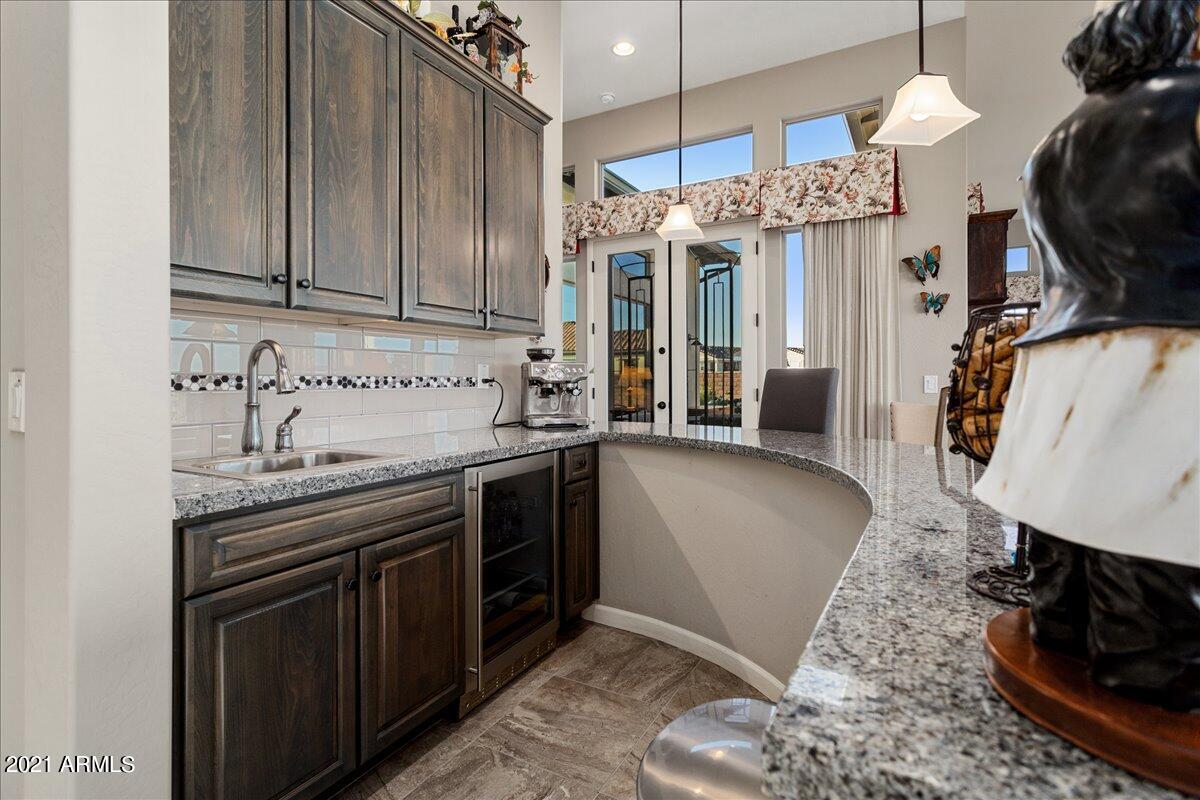 3899 Gold Ridge Road Wickenburg, AZ 85390 - Photo 9 of 40 Wet Bar