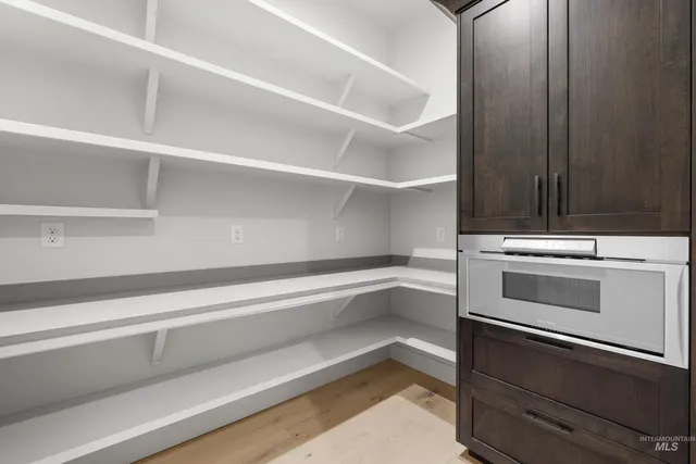 $1,085,000 | 133 South Steel Farm Avenue, Eagle, ID 83616