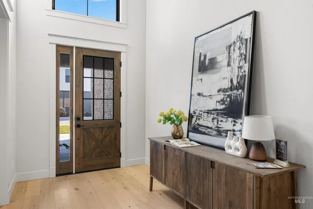 $1,085,000 | 133 South Steel Farm Avenue, Eagle, ID 83616