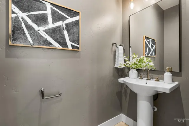 $1,085,000 | 133 South Steel Farm Avenue, Eagle, ID 83616