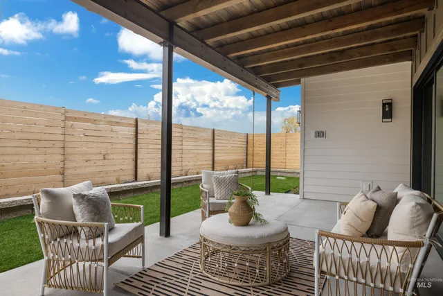 $1,085,000 | 133 South Steel Farm Avenue, Eagle, ID 83616