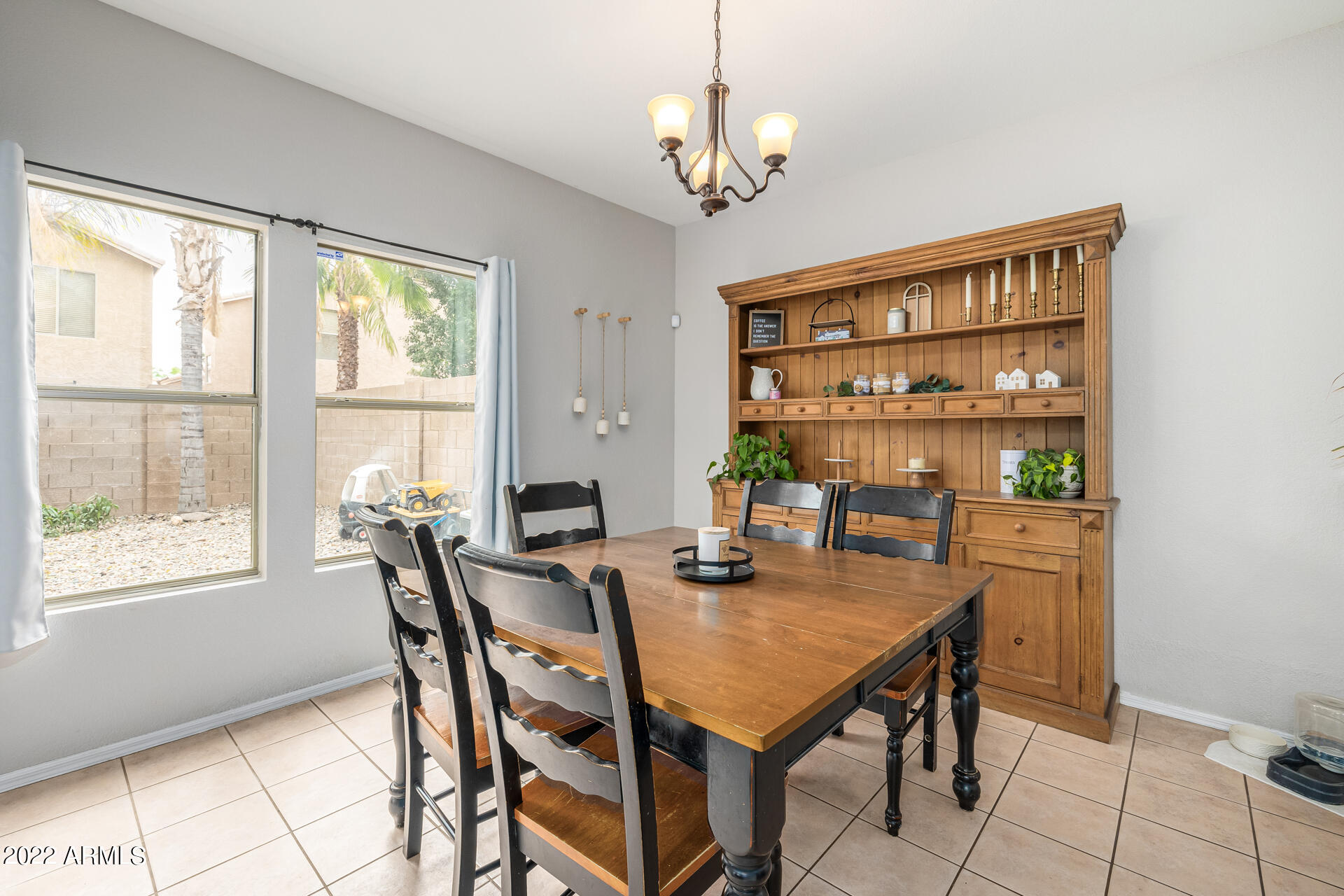 1331 West Escuda Road Phoenix, AZ 85027 - Photo 8 of 29 9