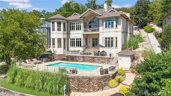 $3,495,000 | 775 Grand View Drive, Sunrise Beach, MO 65079