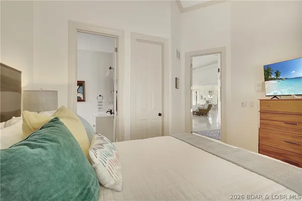 $3,495,000 | 775 Grand View Drive, Sunrise Beach, MO 65079