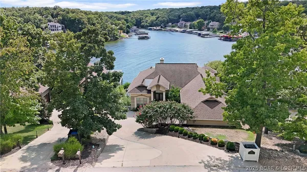 $3,495,000 | 775 Grand View Drive, Sunrise Beach, MO 65079