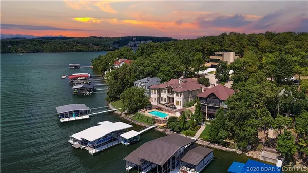 $3,495,000 | 775 Grand View Drive, Sunrise Beach, MO 65079