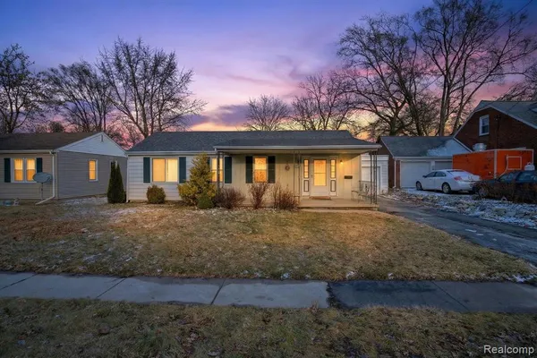 $135,000 | 3066 Schaeffer Street, Saginaw, MI 48604