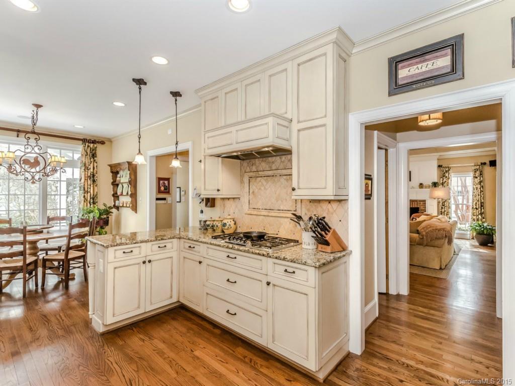 3933 Ayscough Road Charlotte, NC 28211 - Photo 12 of 24 Gallery Image 12